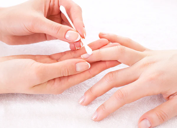 Gel Nails vs Acrylic Nails in 2025 – Which One Should You Choose? 4 10 30