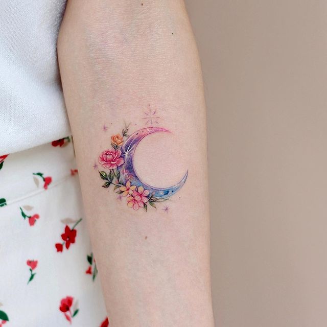 Minimalist Tattoos: The Latest Trend in Body Art 24 120824507 663442234551994 9021514553288555568 n 67db83465c144bef8b242fa78692db7a