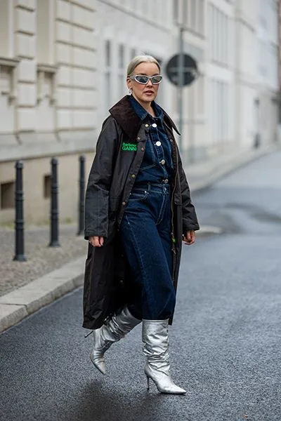 Top 10 Fashion Trends Taking Over 2025 12 3799372e04b7 woman wearing dark denim jeans with futuristic accessories z.jpg