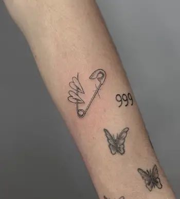 30 Small Tattoo Ideas with Big Meaning (Minimalist Ink Guide) 31 3c9affa8b701afe9bb3879a519d0db24