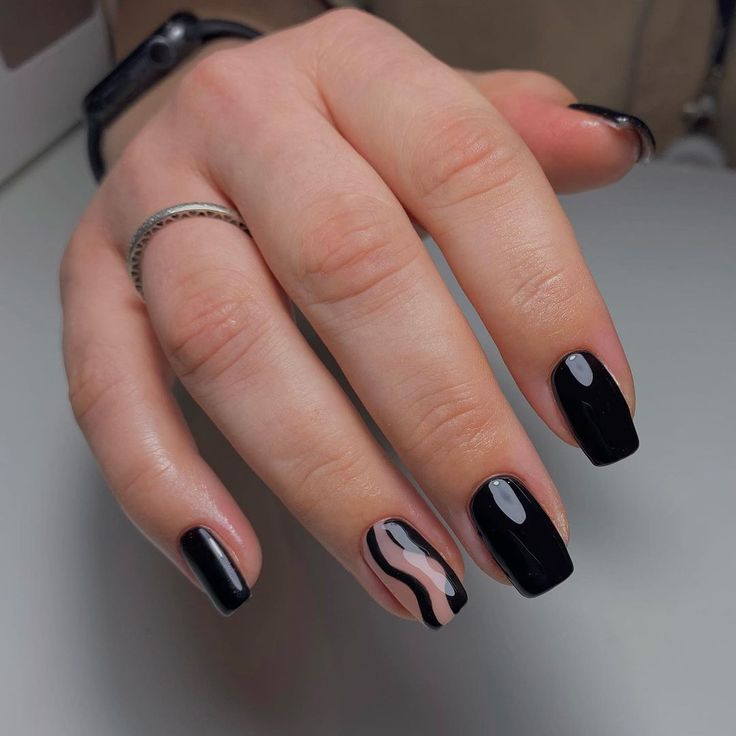 10 Nail Colors That Never Go Out of Style (Timeless Trends) 4 74263d3611783c1ddaef9f2fe0764710