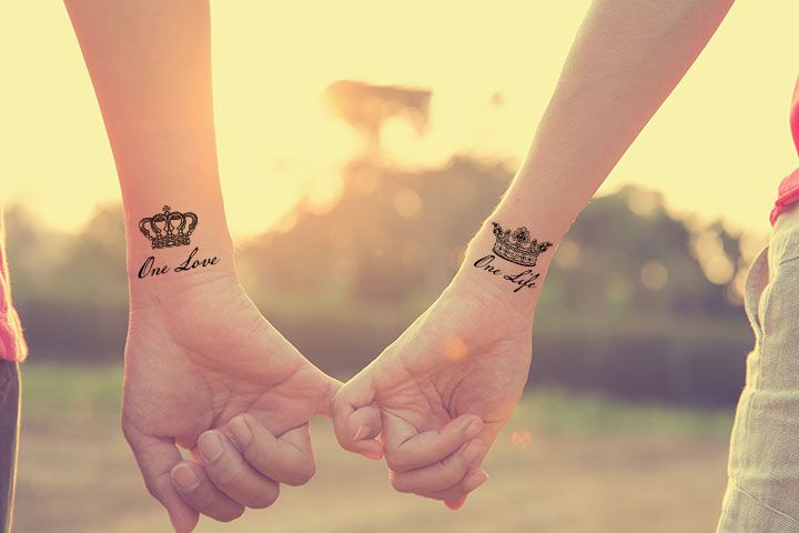 Tattoo Ideas for Couples: Matching, Minimalist & Meaningful 2 999973bc86755caa26efa5296390aaf9