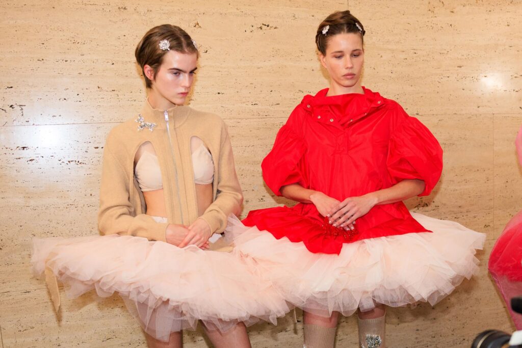 Top 10 Fashion Trends Taking Over 2025 11 AN vogue uk 231024 SIMONEROCHA SS25 BACKSTAGE 22.jpg