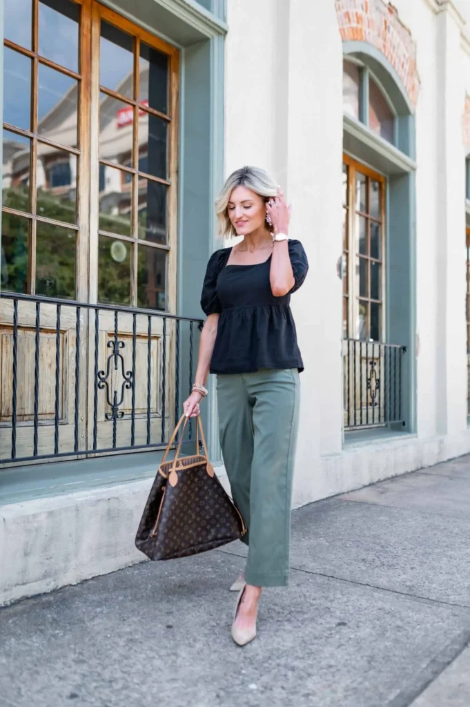 2025 Accessories Trends: Bags, Shoes & Jewelry That Elevate Every Look 13 KVC 9100 scaled 1