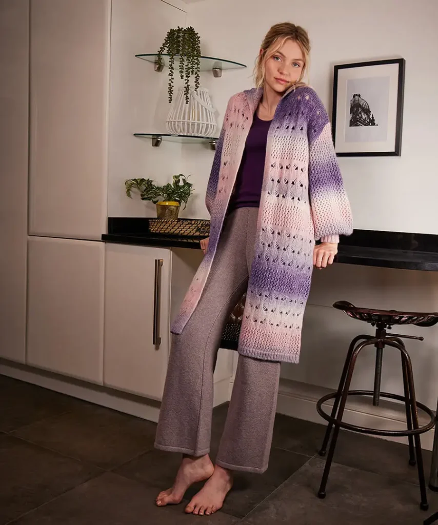 Top 20 Wardrobe Essentials Every Woman Needs in 2025 17 WW622A 1