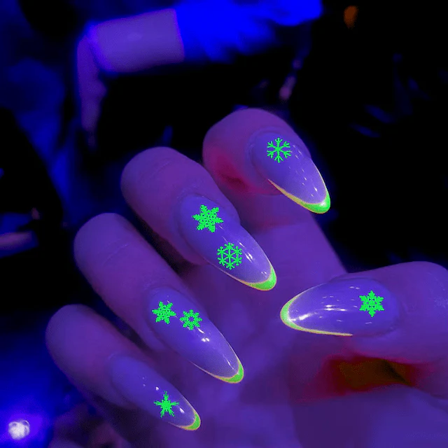 Top 20 Nail Trends for 2025: Shapes, Colors & Designs You Need to Try 24 dac32321 b430 4de7 97ca ae13a033fbe3 jpeg