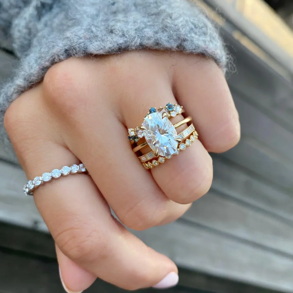 2025 Accessories Trends: Bags, Shoes & Jewelry That Elevate Every Look 11 download 1