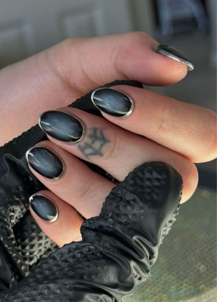 Top 25 Nail Art Designs You’ll See Everywhere in 2025 18 f5eb604aaeecdc3f64379538b69b5438