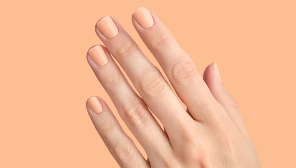 How to Make Your Manicure Last Longer (Salon & DIY Tips) 4 how to make nail polish last longer 7 tips that prolong a manicure