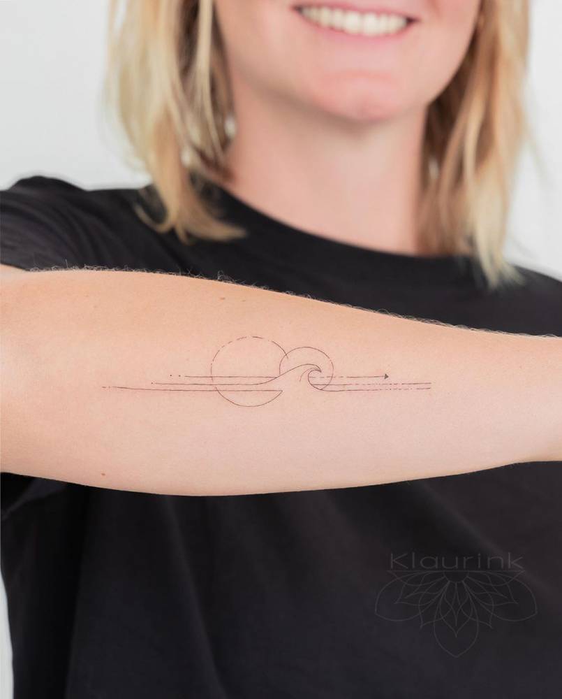 Top 30 Small Tattoo Ideas for Women in 2025 5 l 1