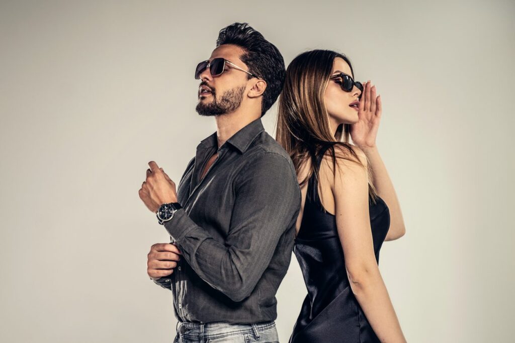 Street Style 2025: How to Nail Effortless Urban Fashion 11 personal accessories