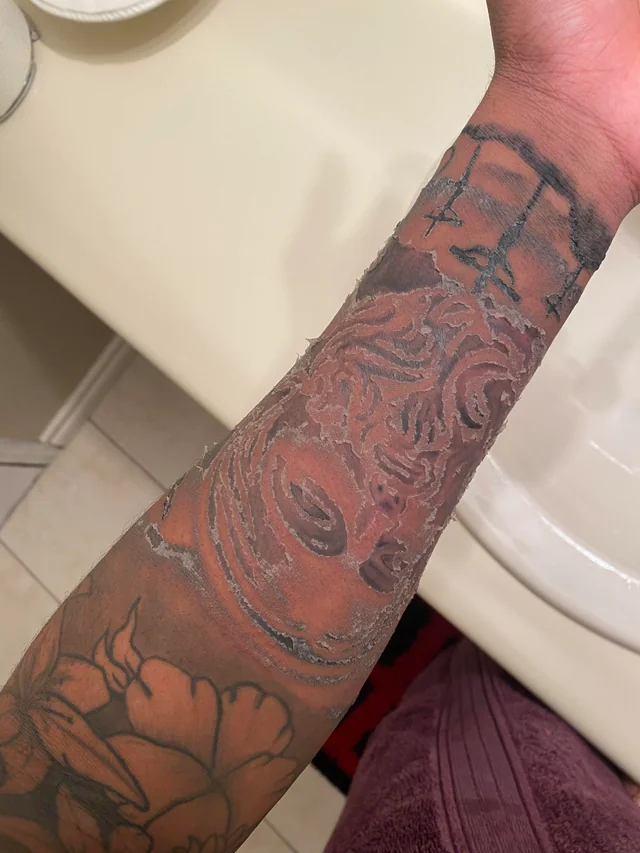 Best Tattoo Aftercare Routine for Long-Lasting Ink 4 r3oukdwtc4c81
