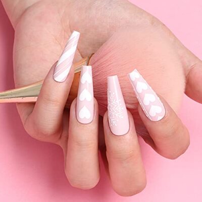 The Ultimate Guide to Nail Shapes – How to Choose the Perfect One 7 s l400